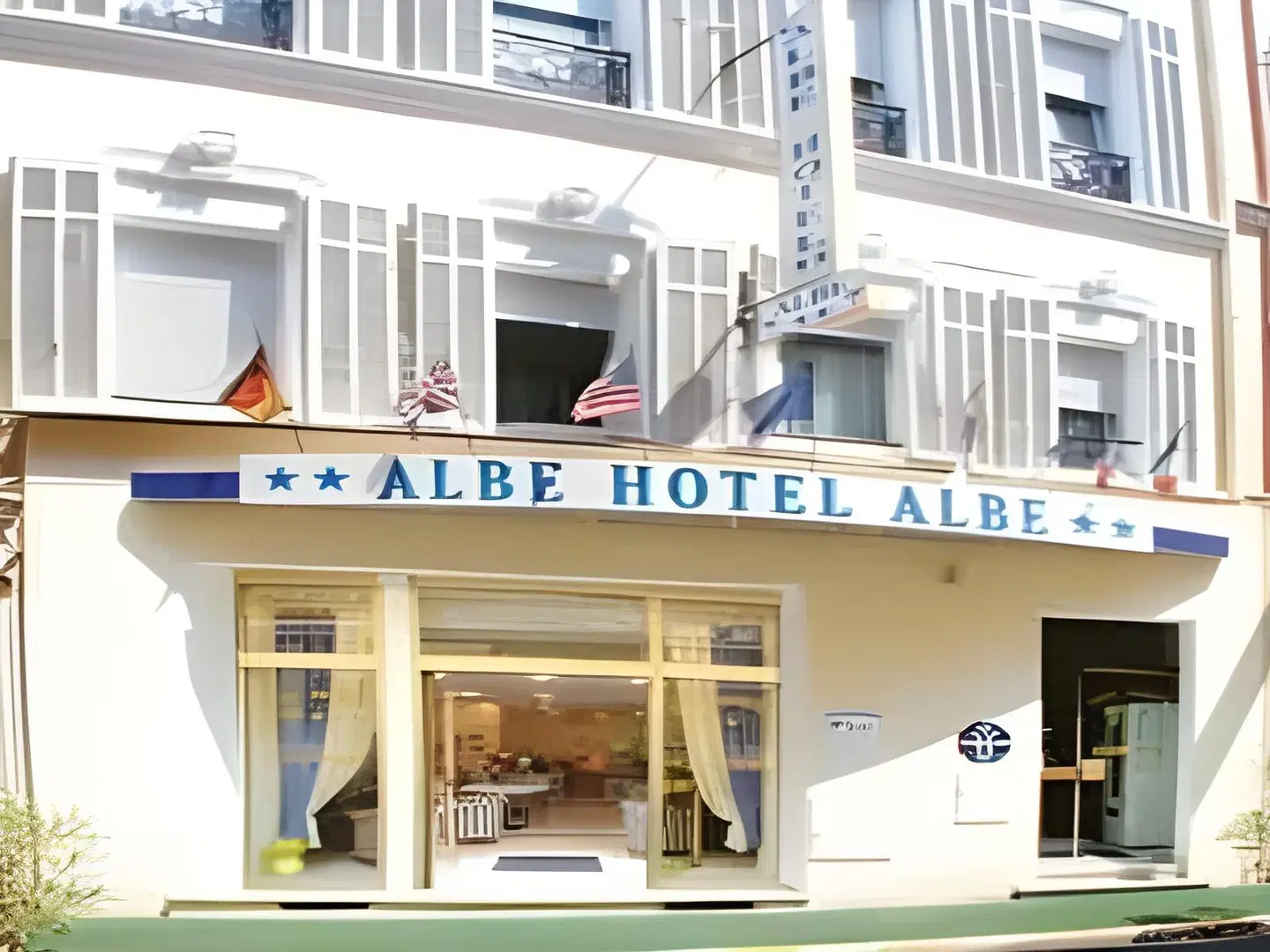 Hôtel Cannes Croisette EXTERIOR