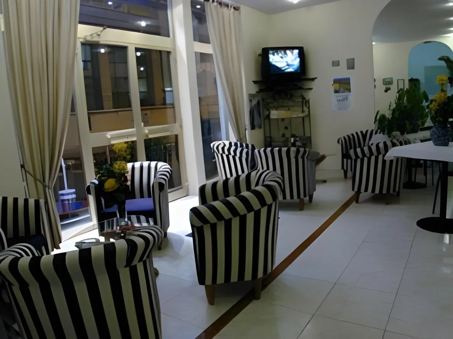 Hôtel Cannes Croisette LOUNGE_LOBBY