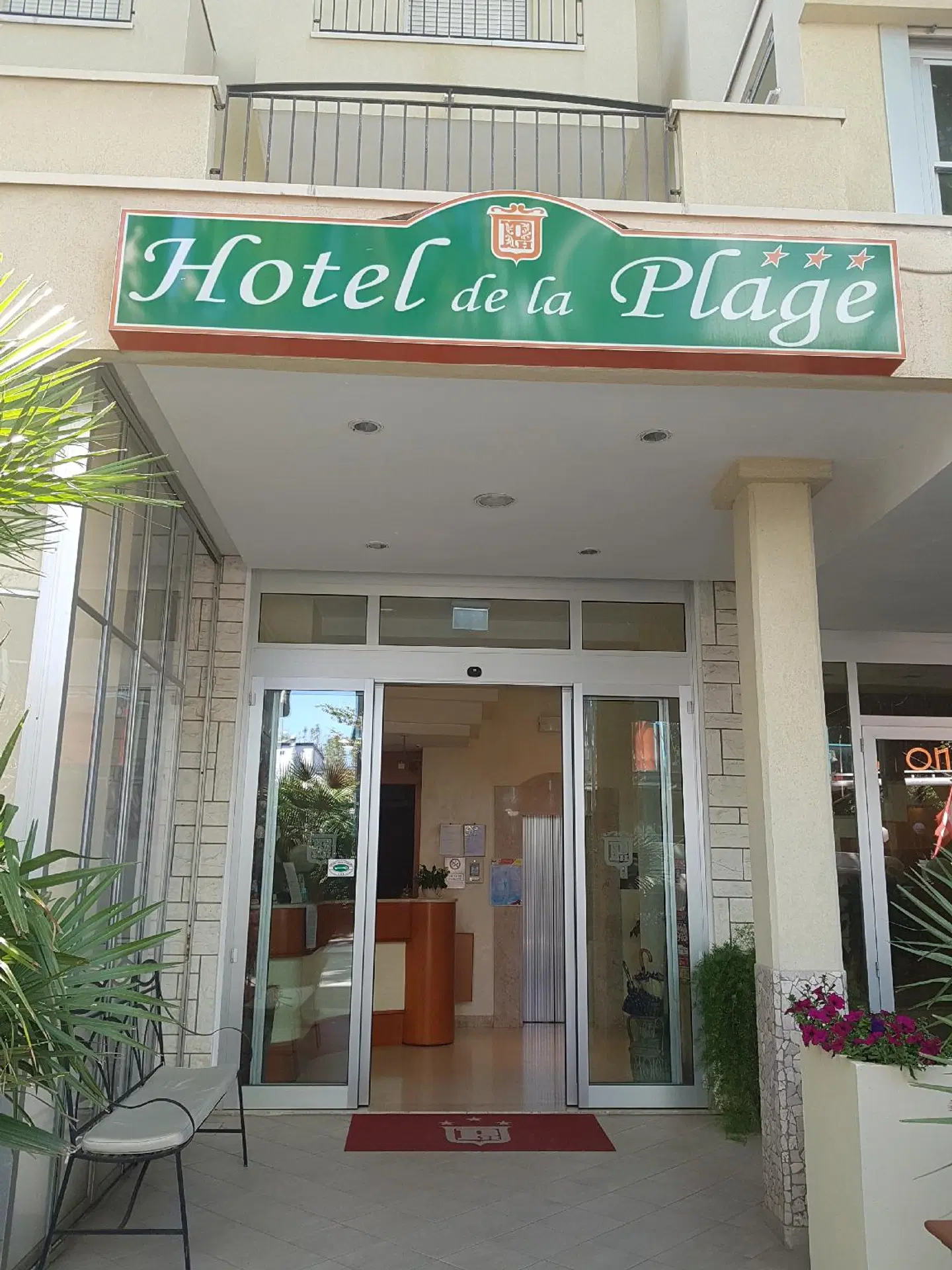 De La Plage EXTERIOR