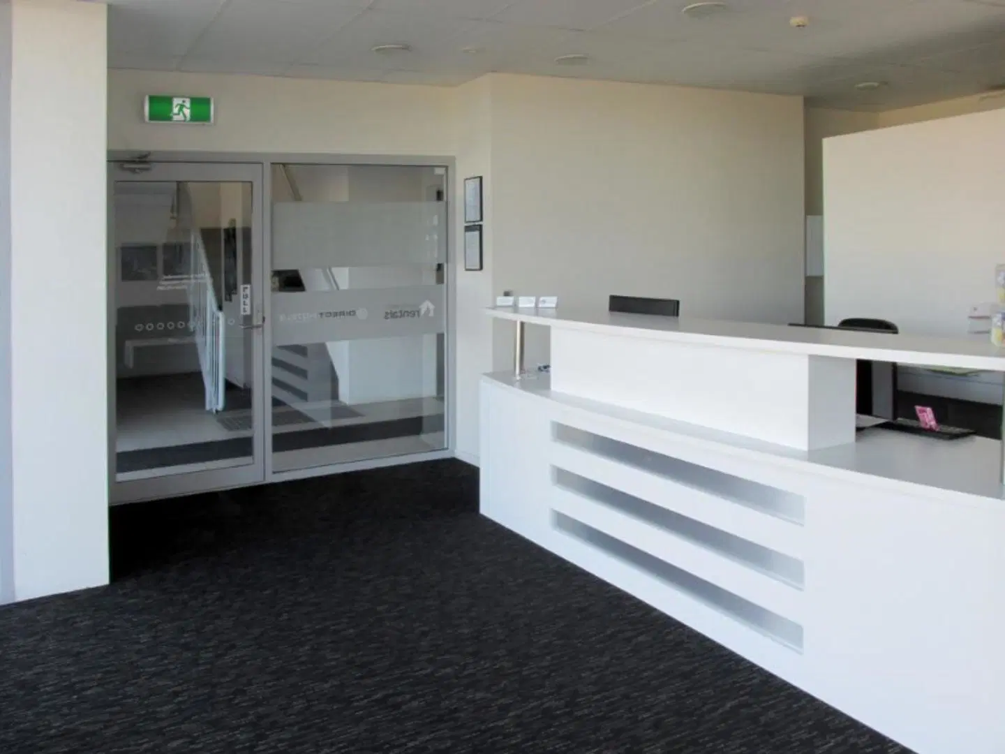 Direct Hotels - Monterey Moranbah ROOM_EXAMPLE