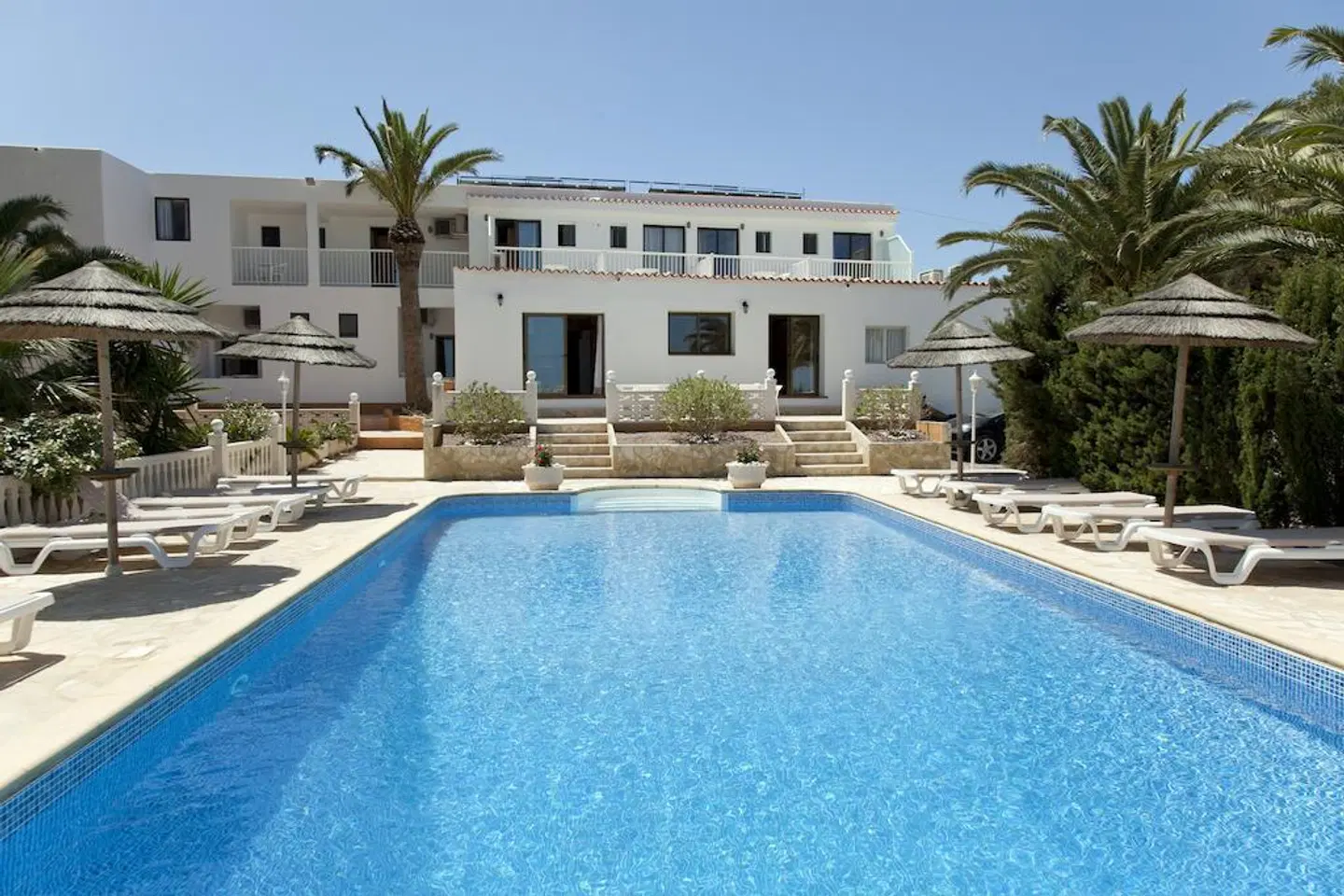 Lago Dorado OUTDOOR_POOL