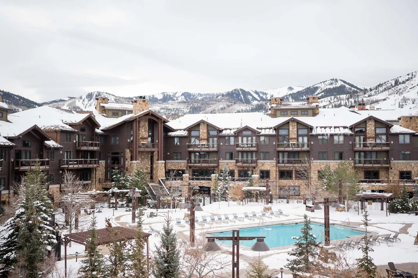 Waldorf Astoria Park City EXTERIOR