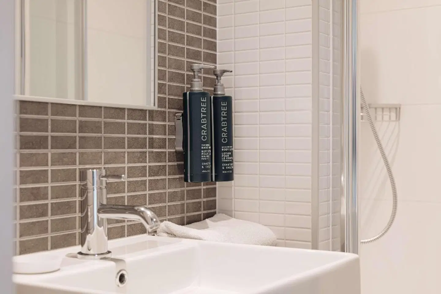 DoubleTree by Hilton Amsterdam Centraal Station Badezimmer