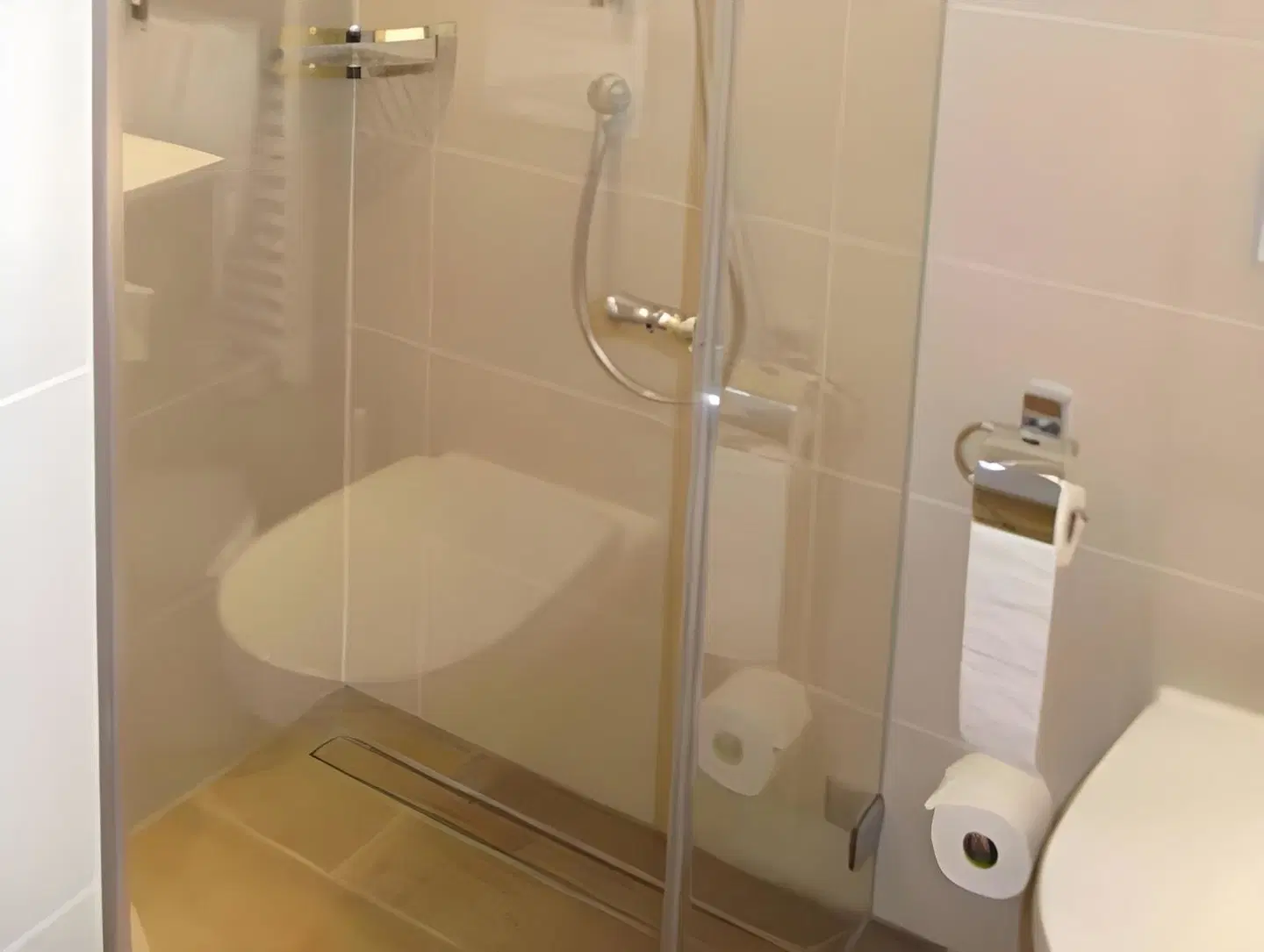 Aparthotel Brunnenhof Badezimmer