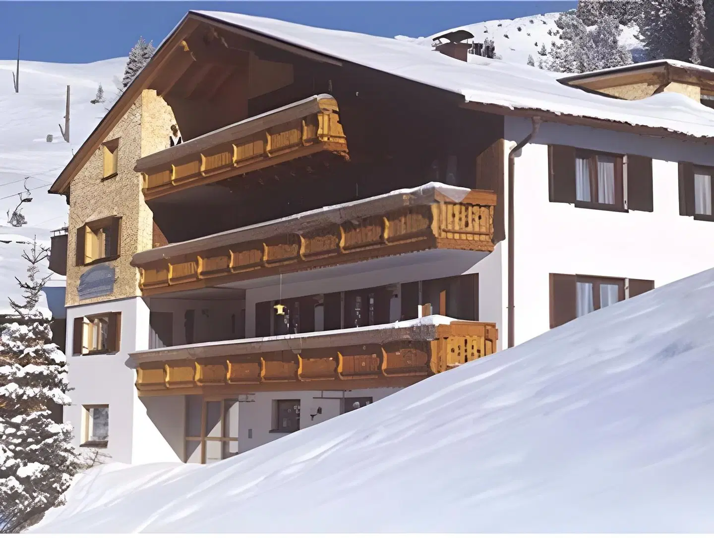 Aparthotel Brunnenhof EXTERIOR
