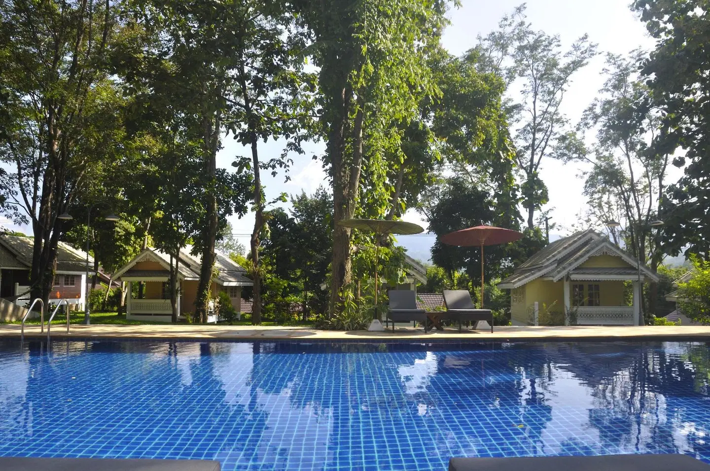 Monoceros Resort OUTDOOR_POOL