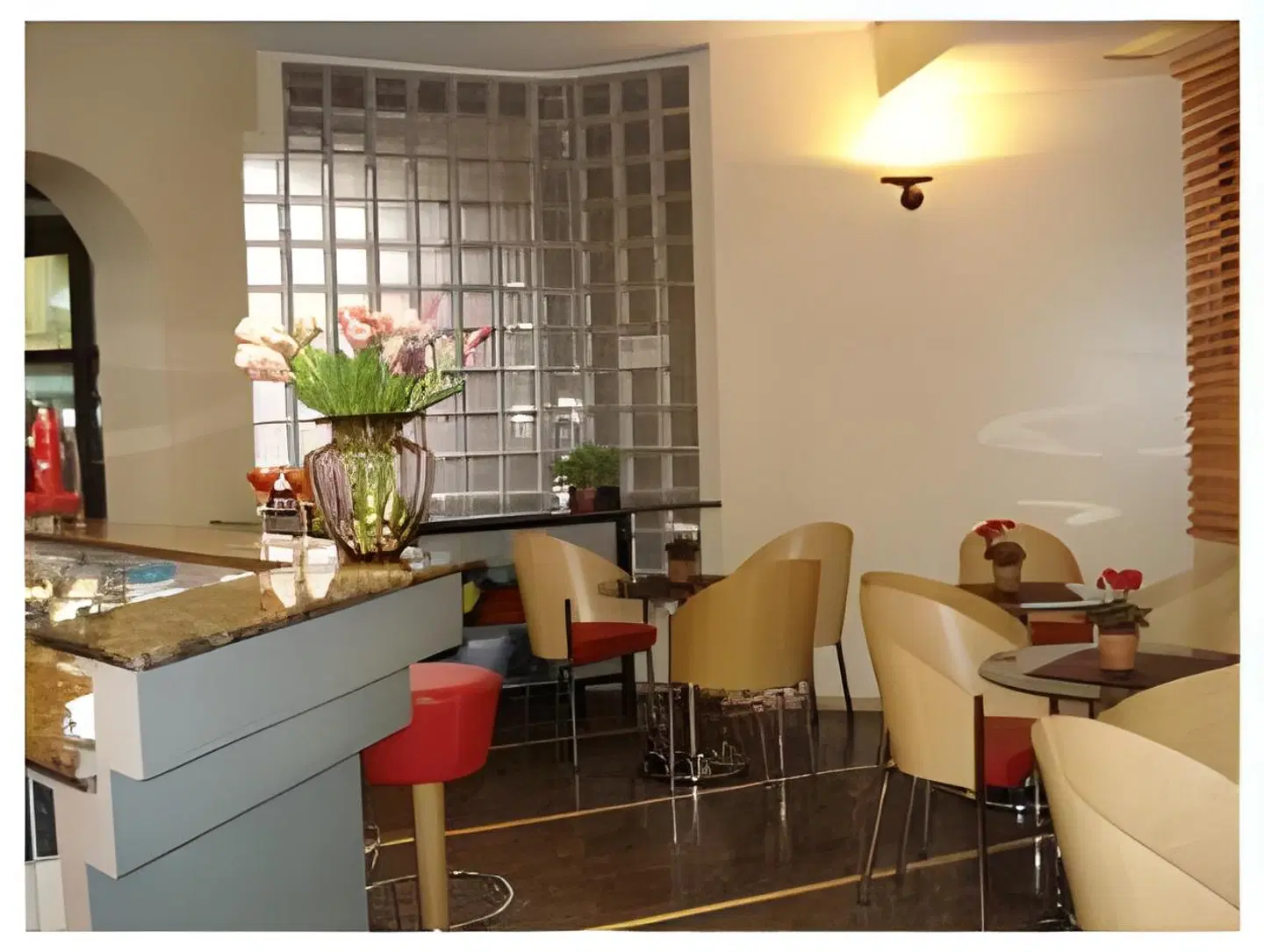 Hotel Maxim Bar