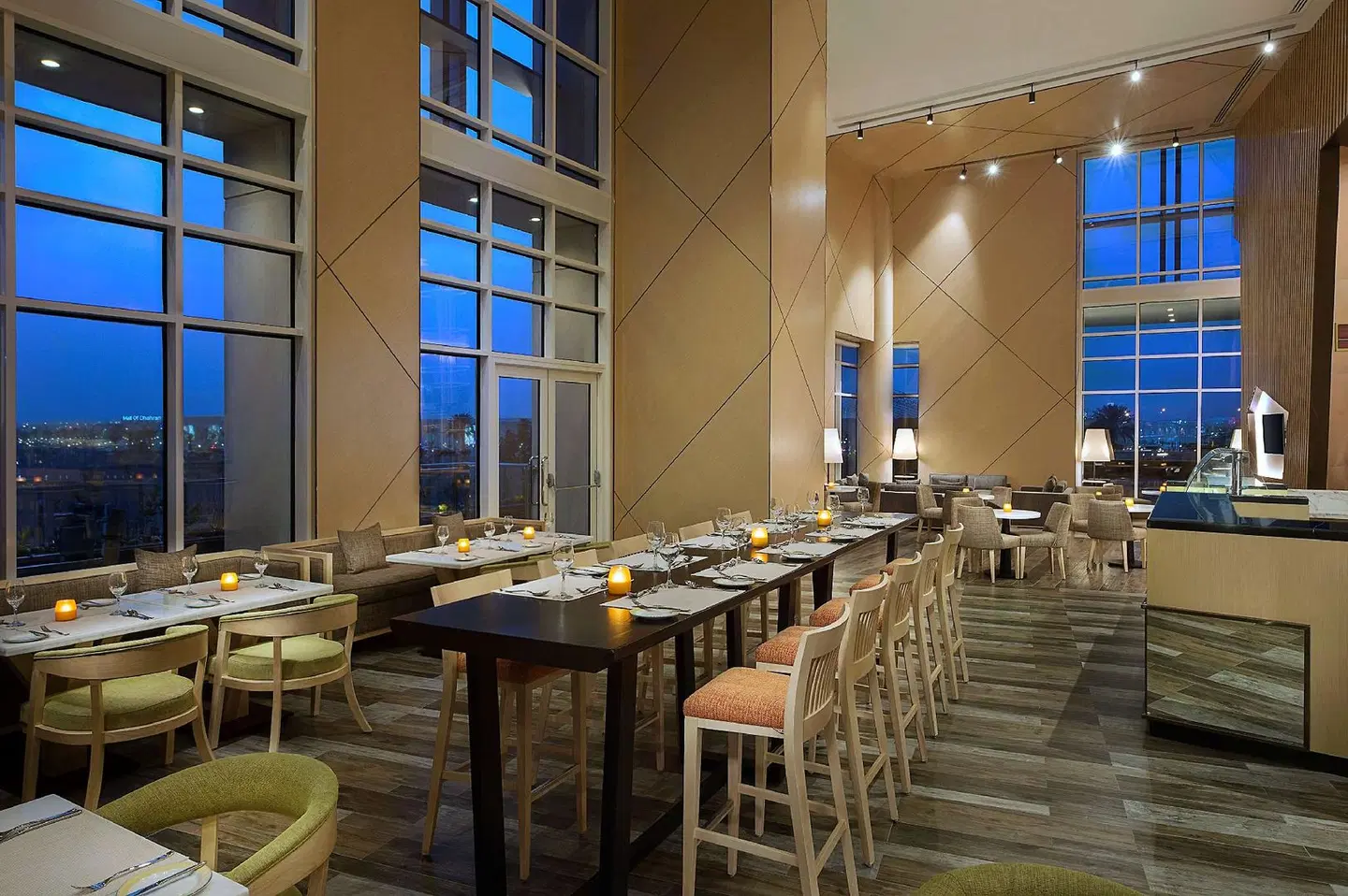 Hilton Garden Inn Al Khobar Bar