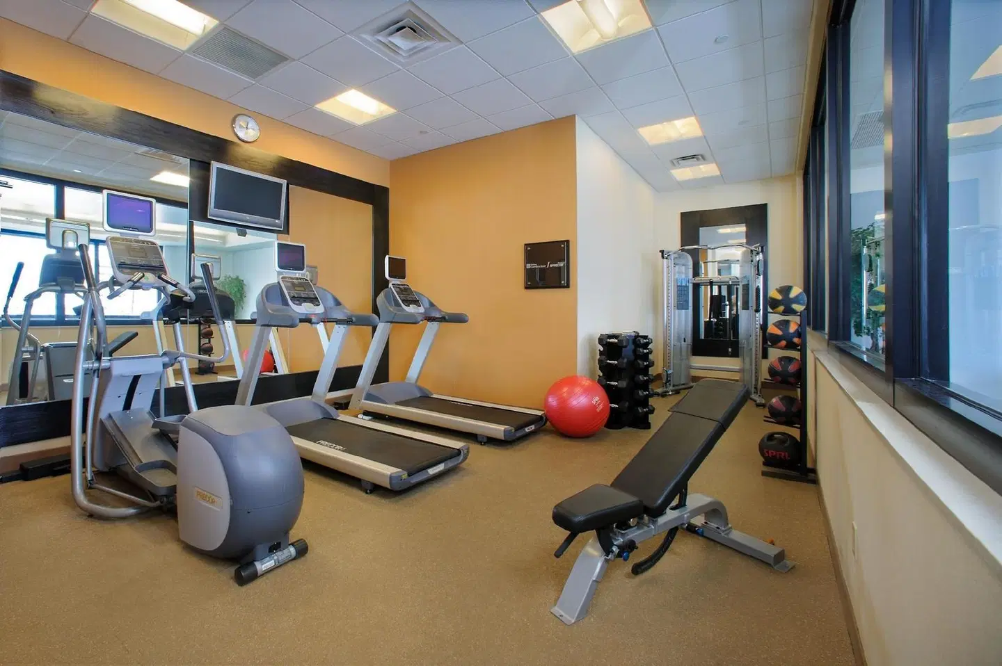Hilton Garden Inn Portland Downtown Waterfront SPORTS_AND_LEISURE