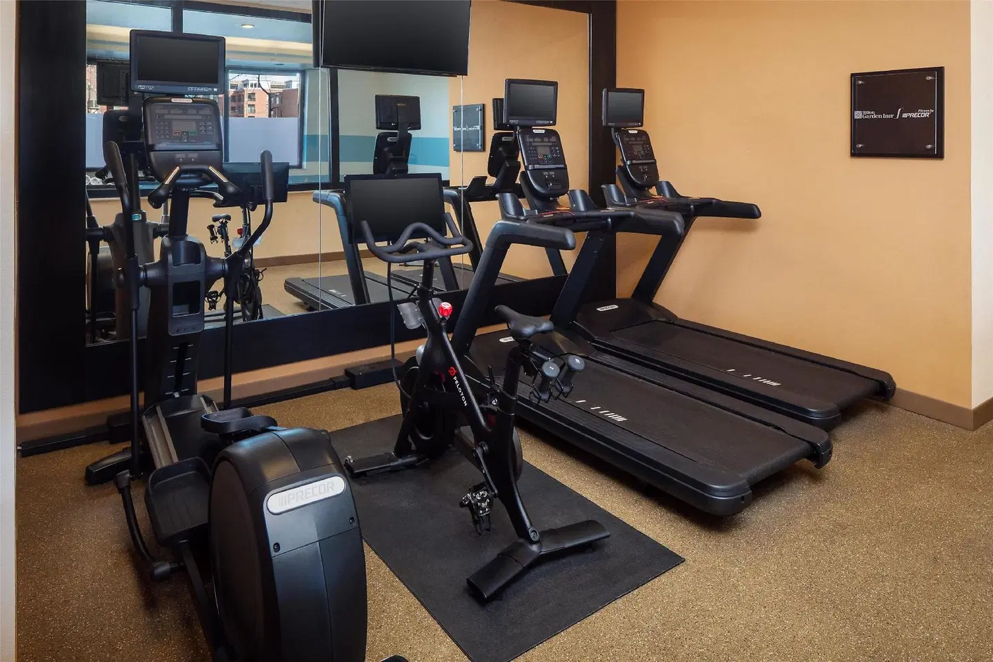 Hilton Garden Inn Portland Downtown Waterfront SPORTS_AND_LEISURE