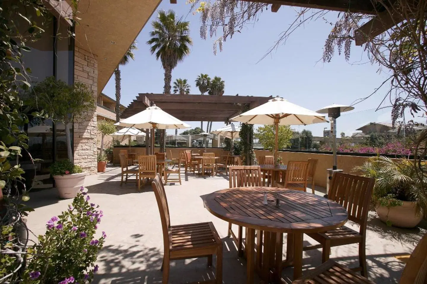 Four Points by Sheraton Ventura Harbor Resort TERRACE