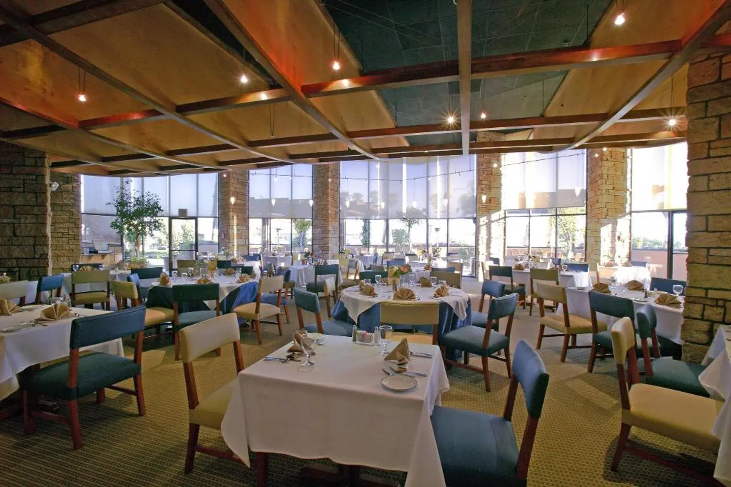 Four Points by Sheraton Ventura Harbor Resort Restaurant