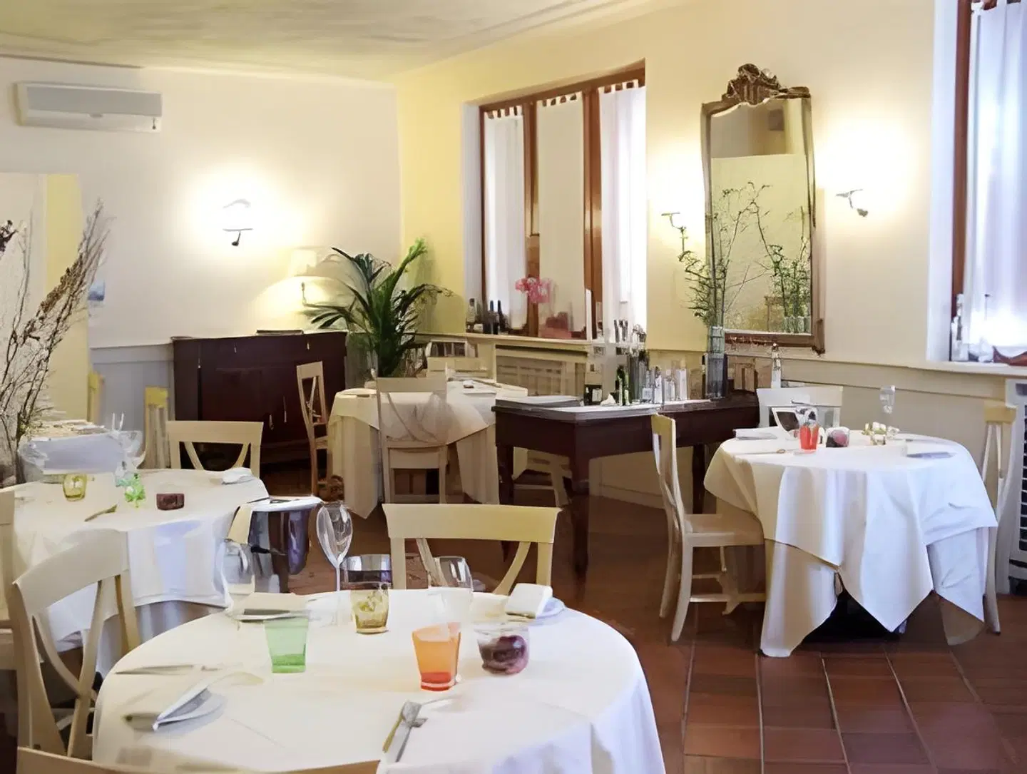 Hotel Noce Restaurant