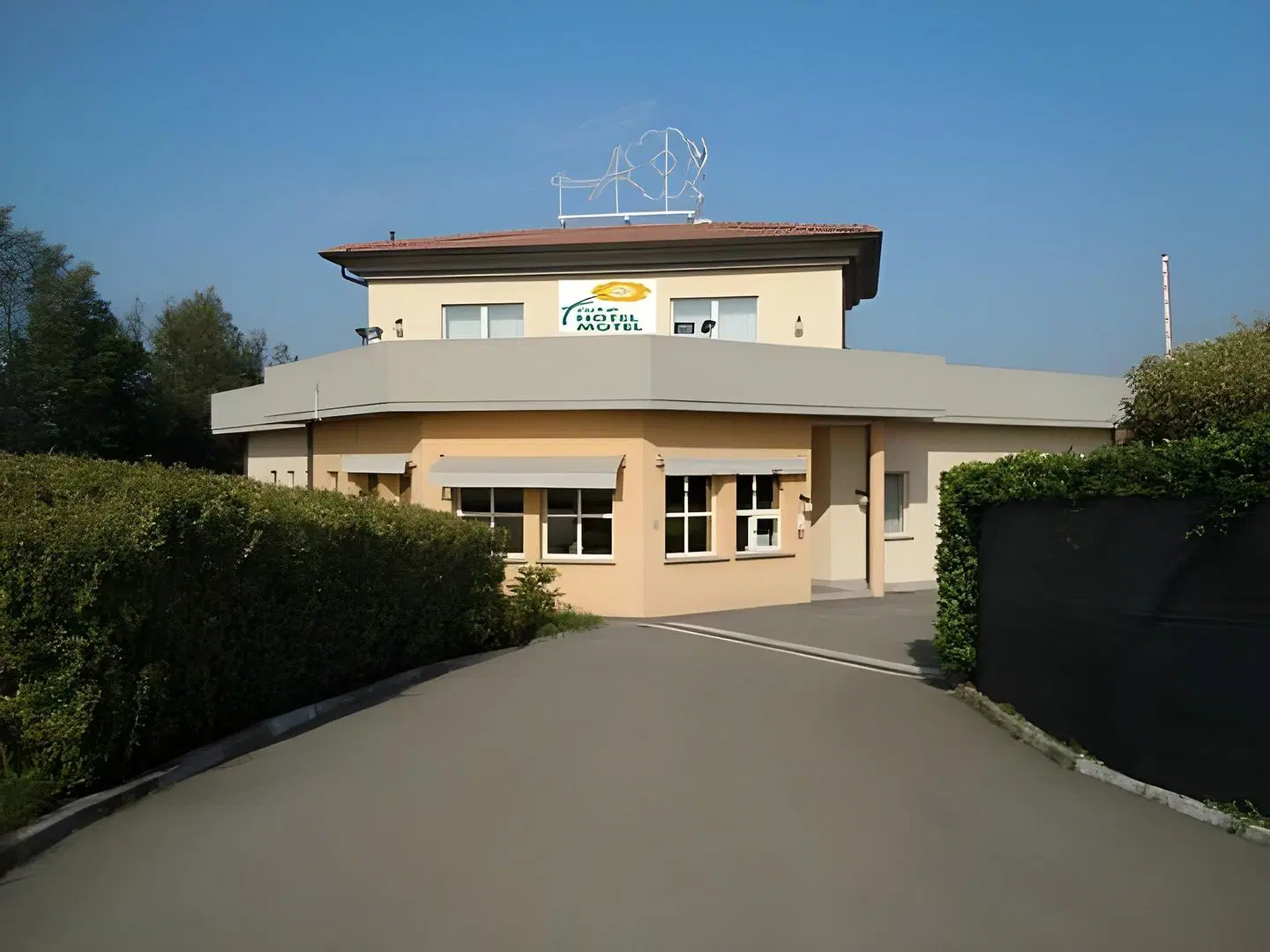 Motel Fiore EXTERIOR