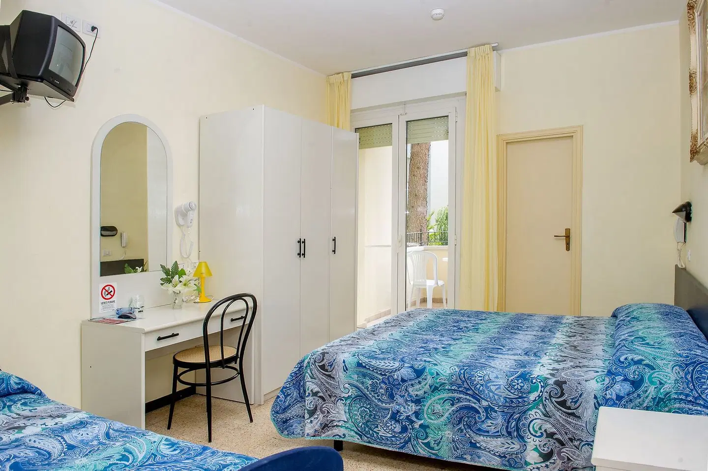 Hotel Cristina ROOM_EXAMPLE