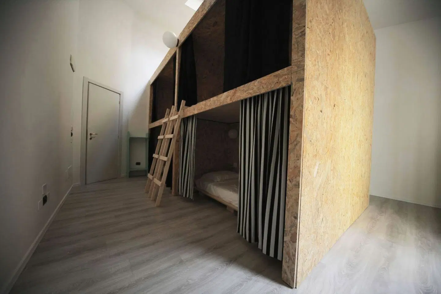Dopa Hostel ROOM_EXAMPLE
