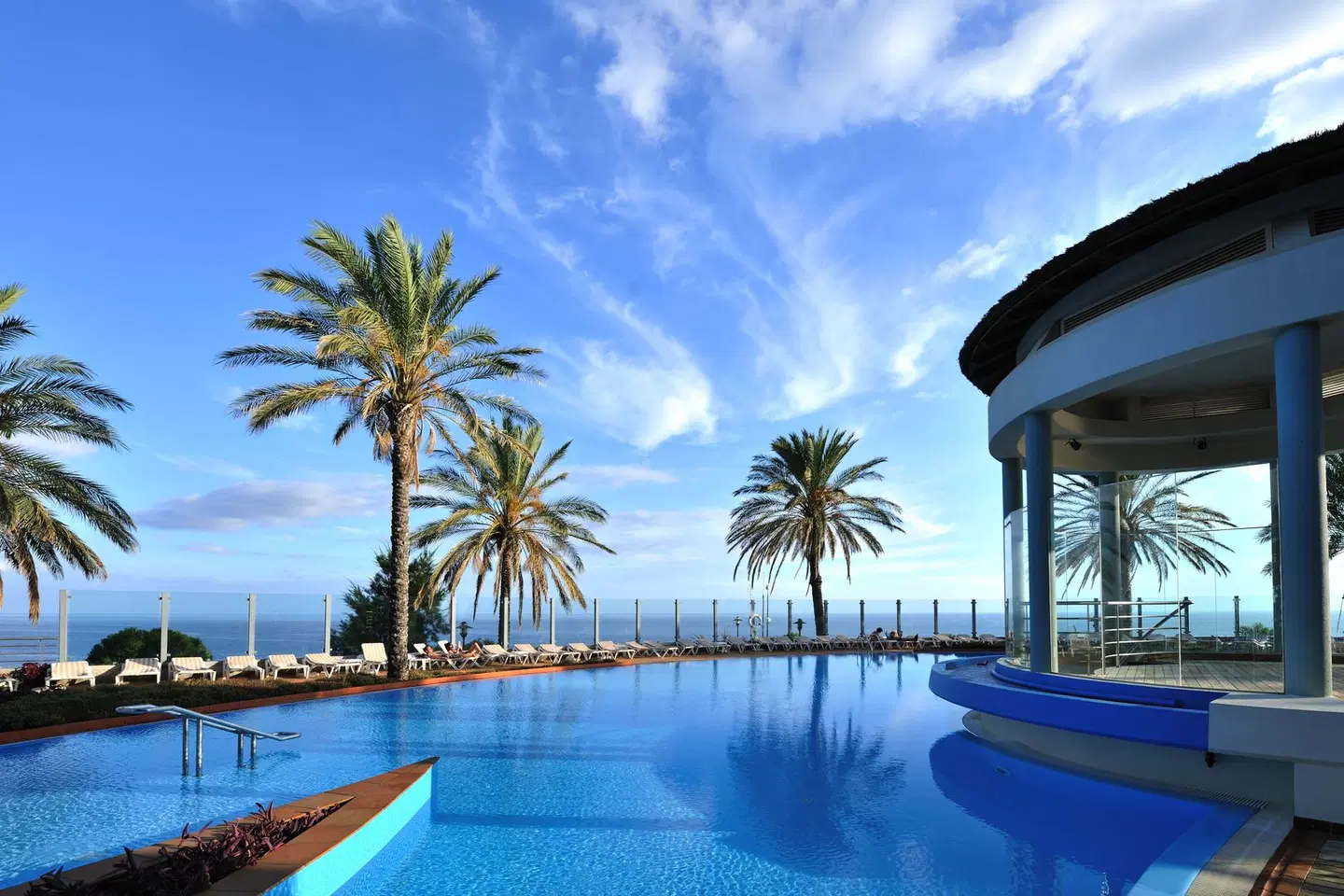 Pestana Grand Premium Ocean Resort OUTDOOR_POOL