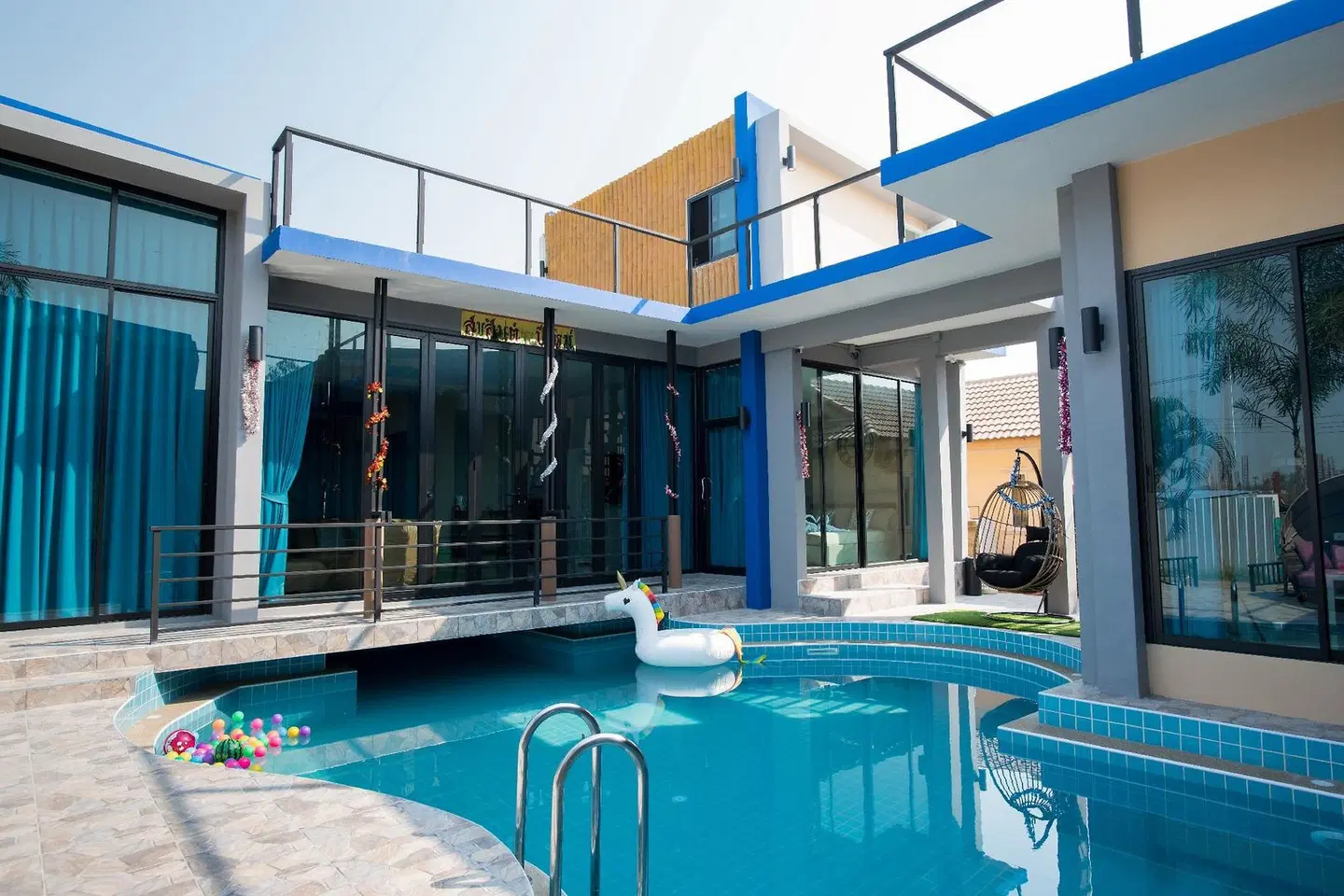 Charm Resort Cha-am INDOOR_POOL