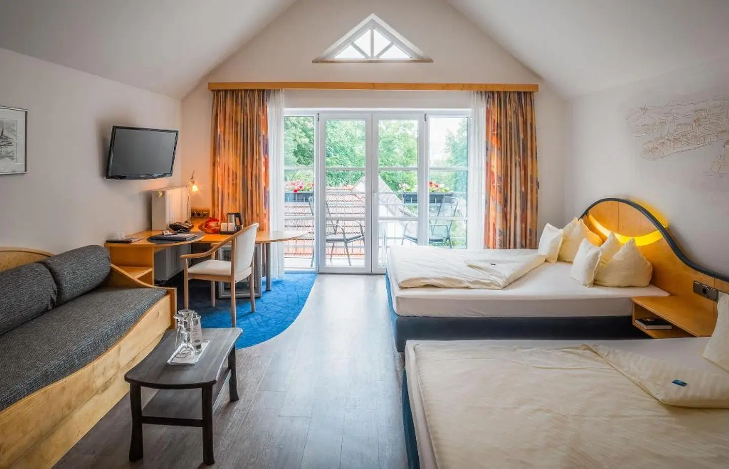 Atrium ROOM_EXAMPLE