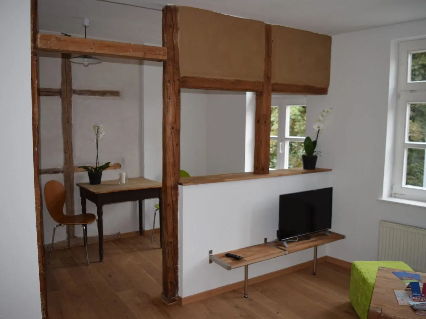 Stella Apartments ROOM_EXAMPLE