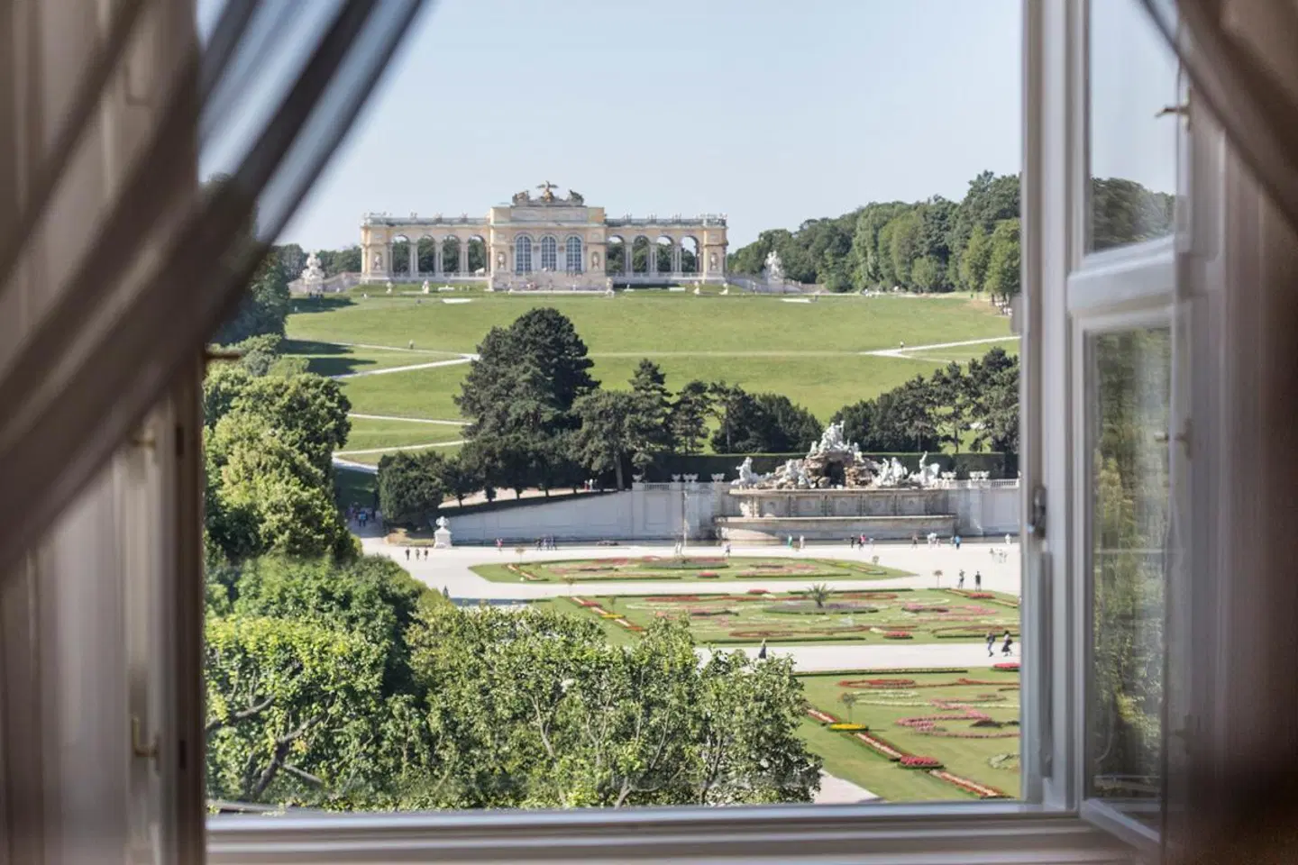 Schloß Schönbrunn Grand Suite GARDEN