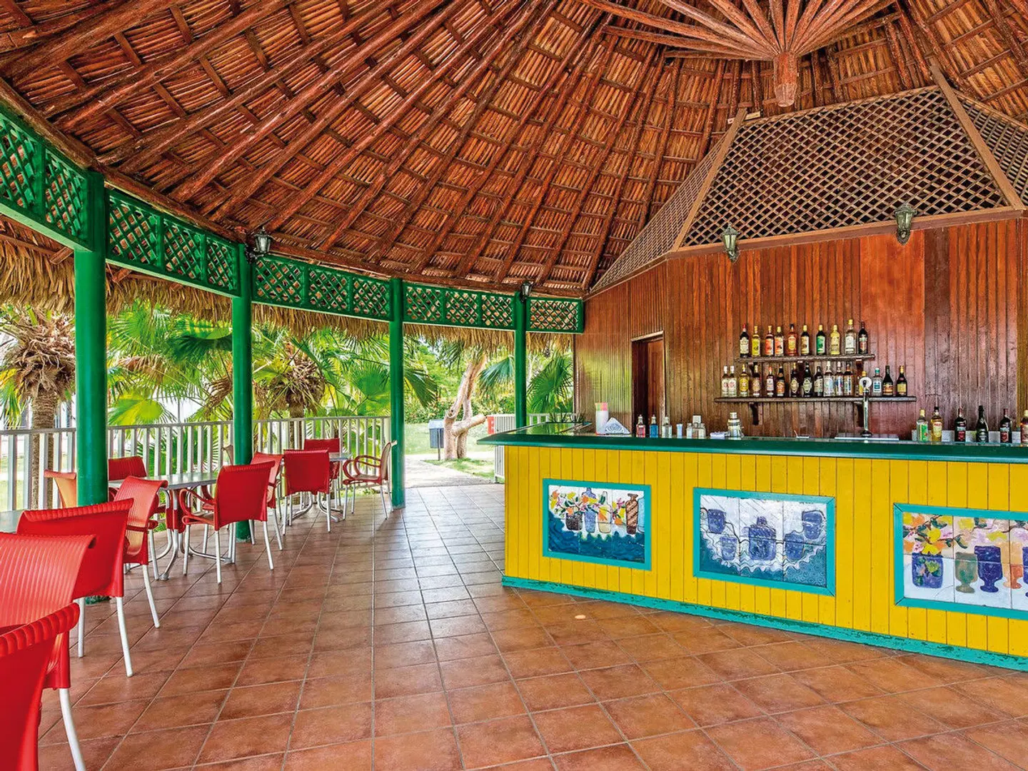Los Cactus Bar