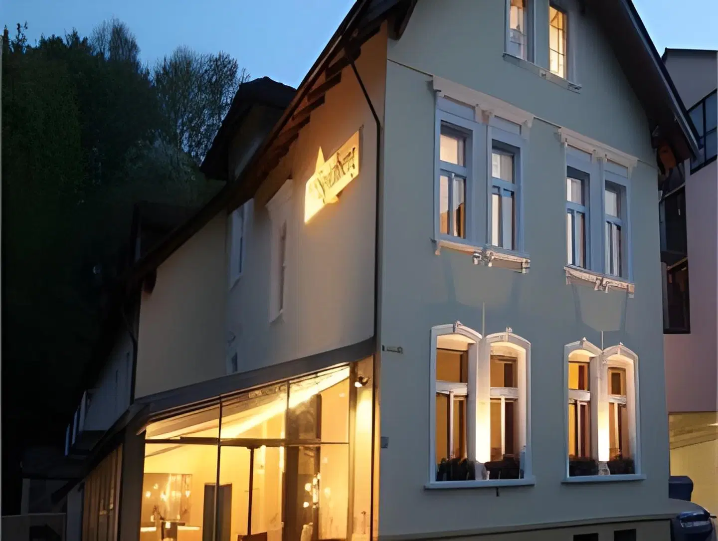 Spitzberg EXTERIOR