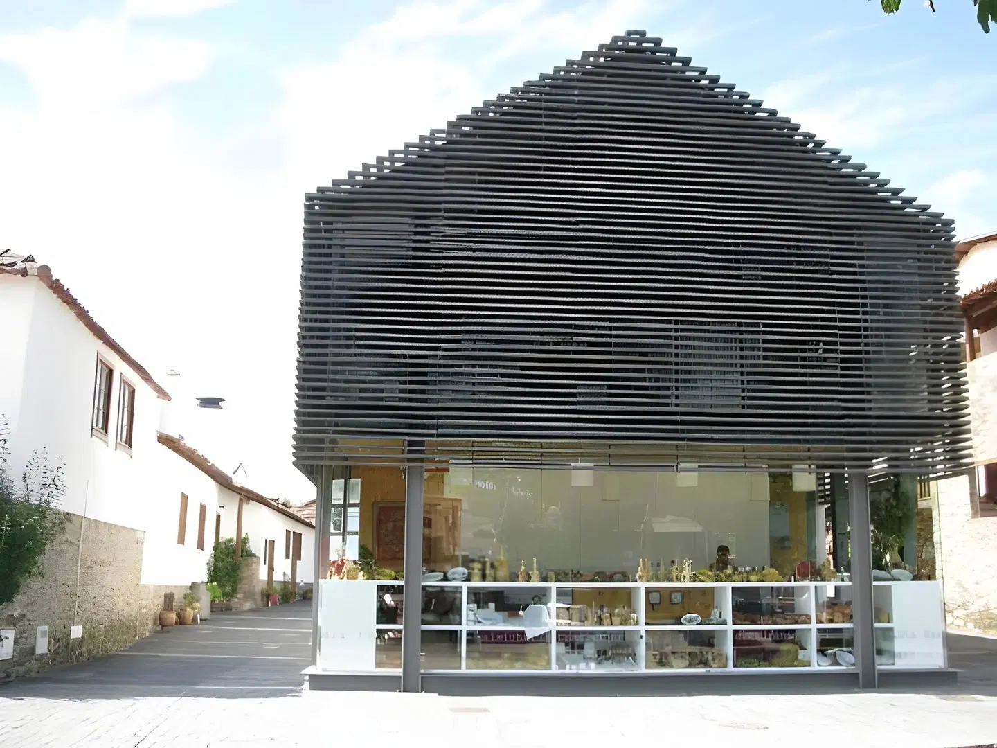A. Montesinho EXTERIOR