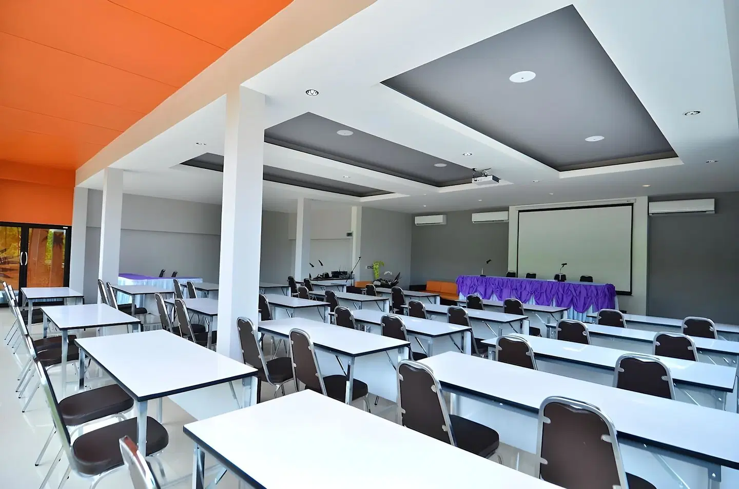 Chaweng Noi Pool Villa CONFERENCE