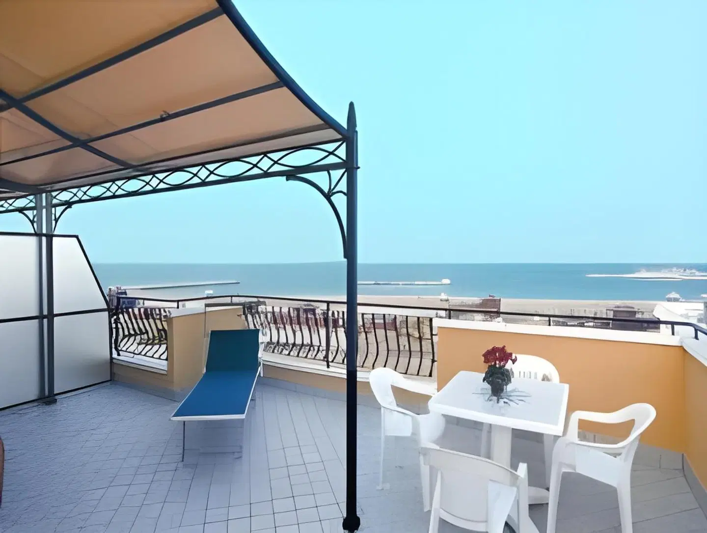 Residence Record Terrasse