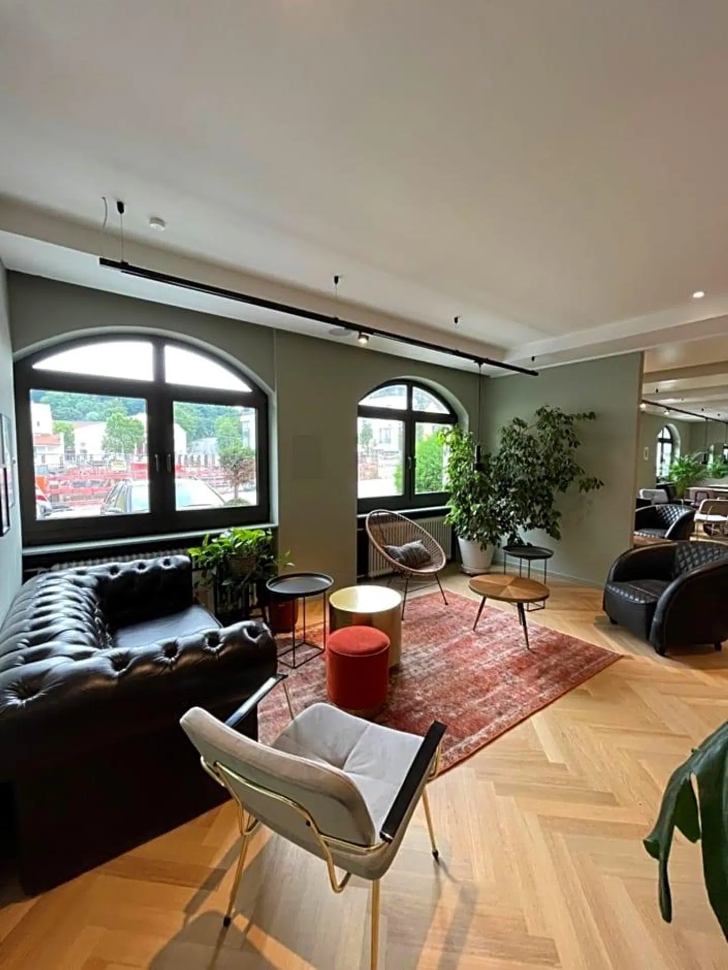 Maximilian LOUNGE_LOBBY