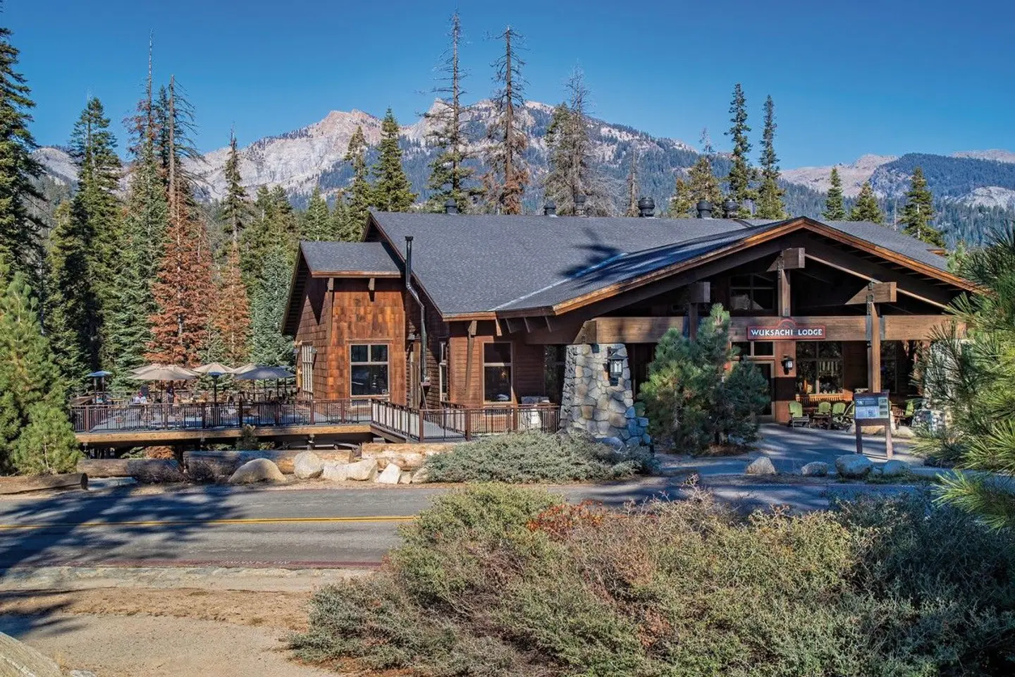 Wuksachi Lodge EXTERIOR