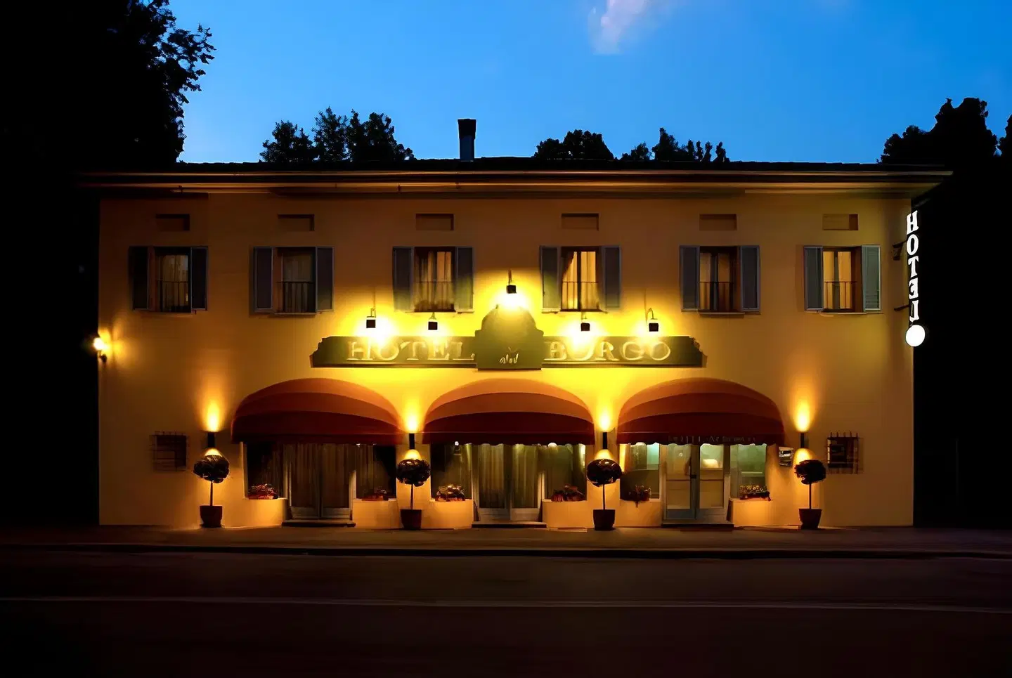 Del Borgo EXTERIOR