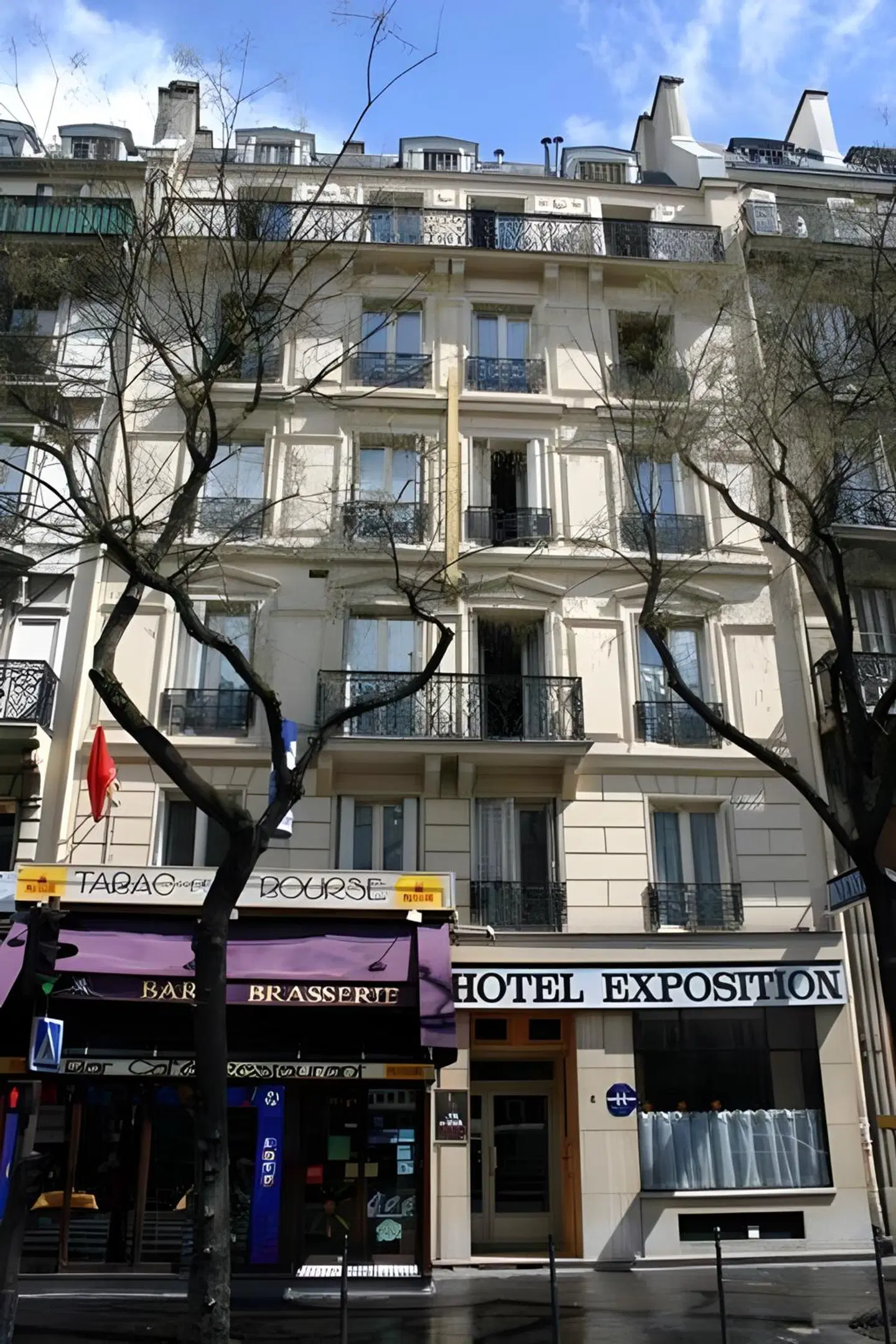 de l'Exposition - République EXTERIOR