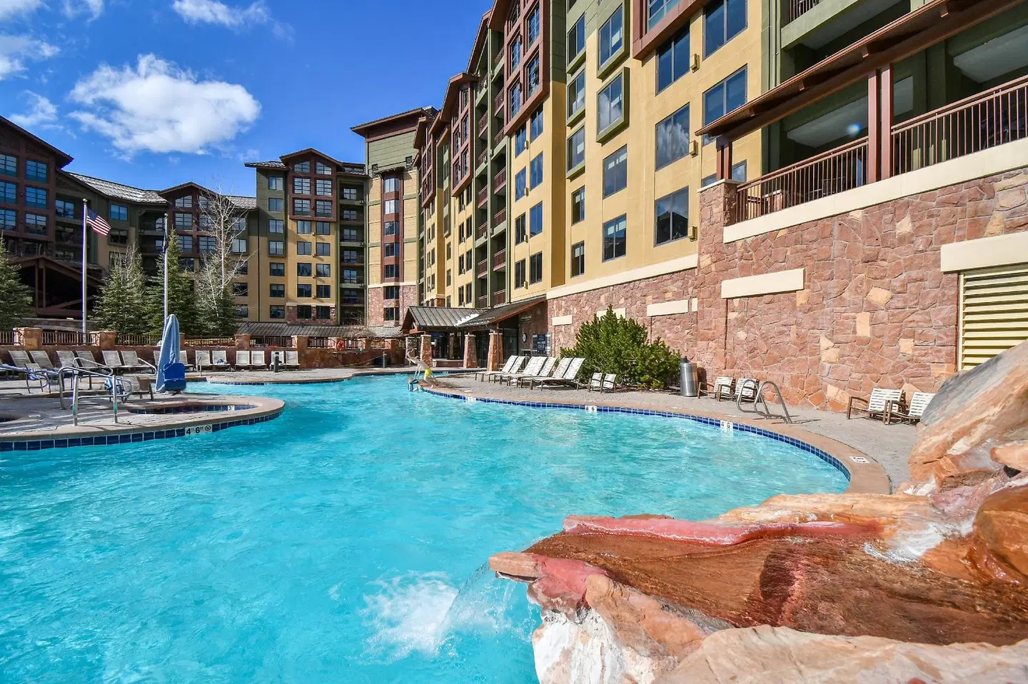Grand Summit Hotel, A RockResort OUTDOOR_POOL
