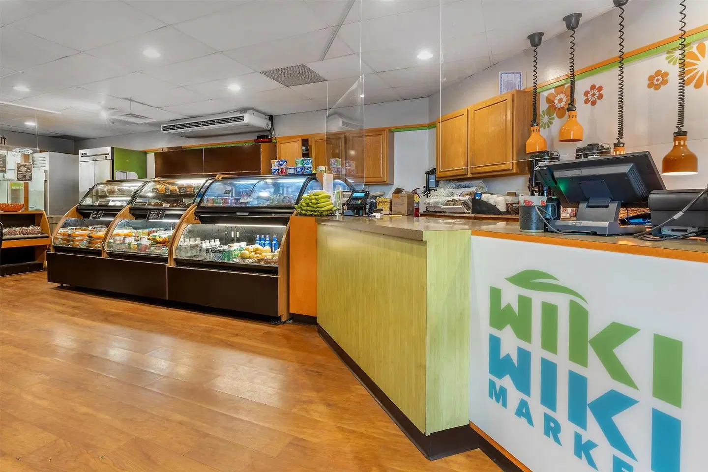 Hilton Grand Vacations at Hilton Hawaiian Village Bar