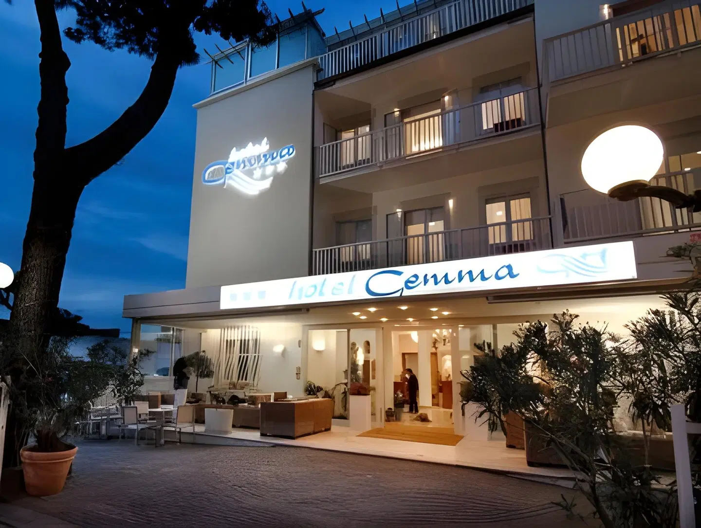 Gemma EXTERIOR