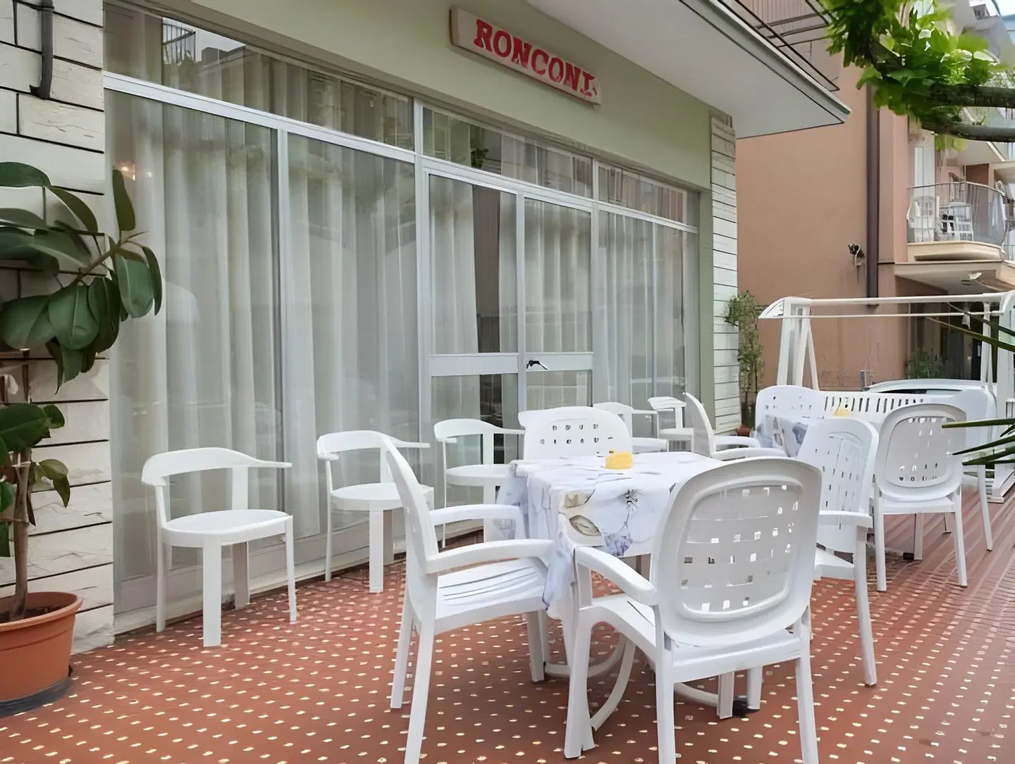 Ronconi Restaurant