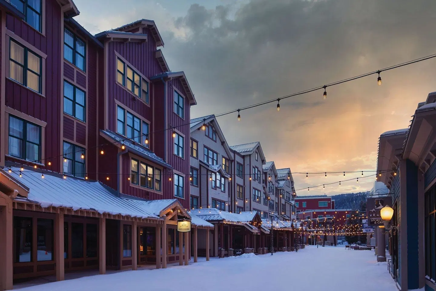 Marriott's Summit Watch EXTERIOR
