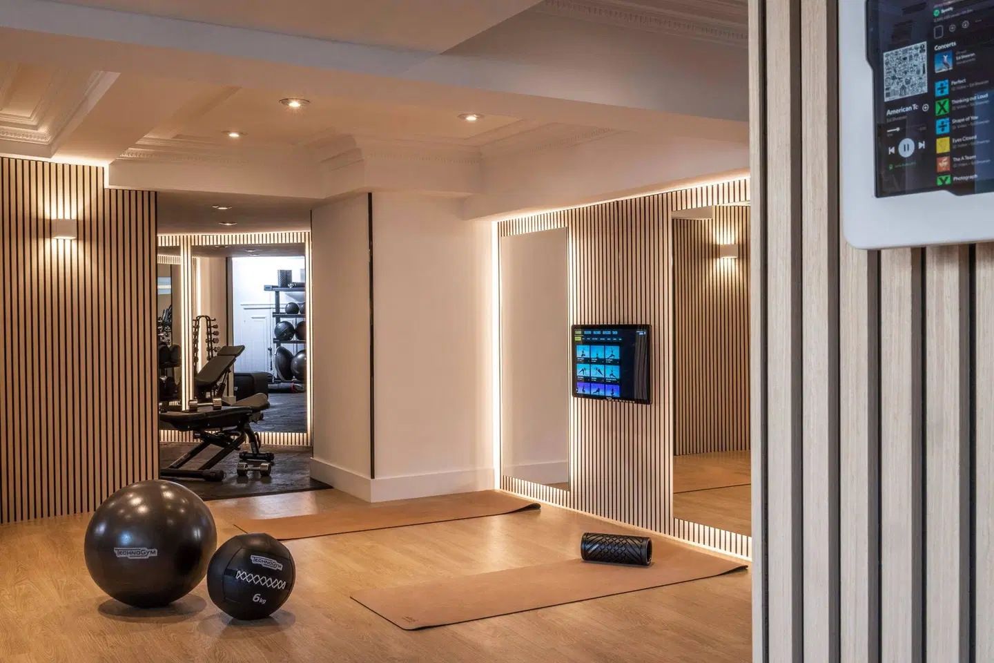 Meliá White House SPORTS_AND_LEISURE