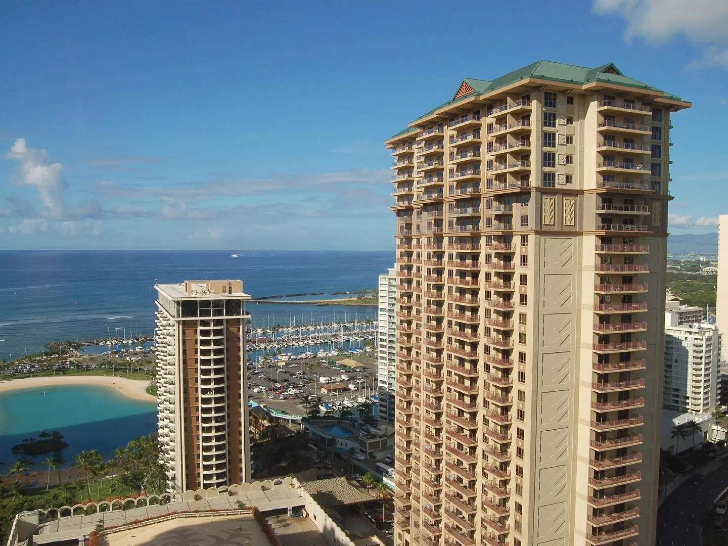 Hilton Grand Vacations Club Grand Waikikian Honolulu EXTERIOR