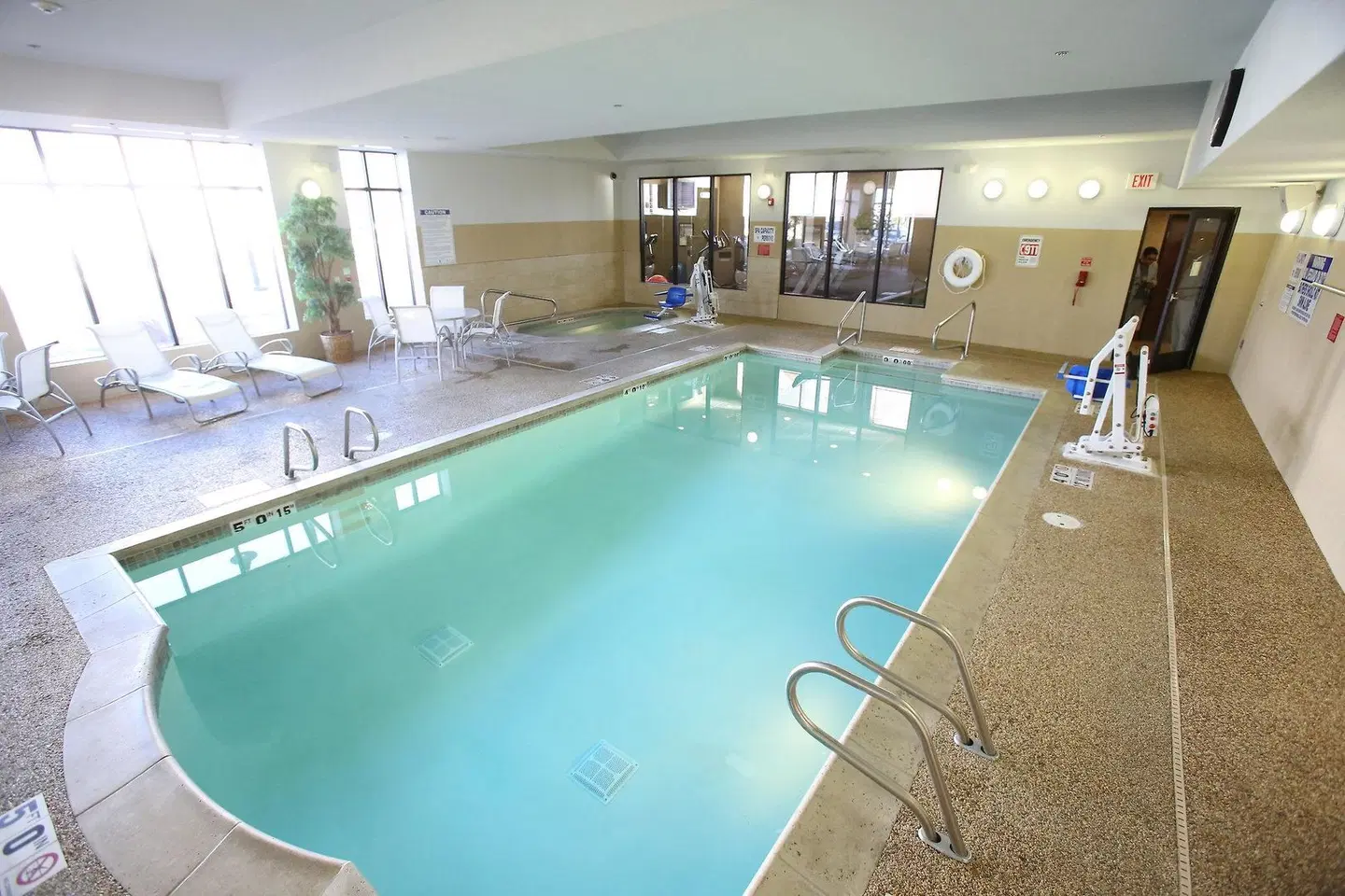 Holiday Inn & Suites Salt Lake City-Airport West by IHG Hallenbad