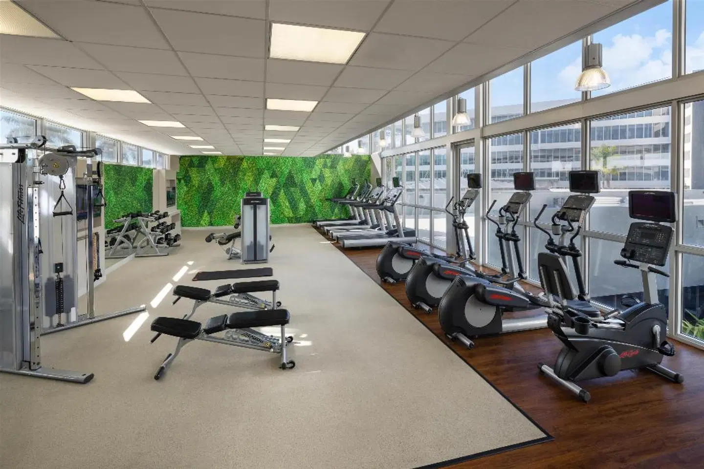 Sonesta Miami Airport SPORTS_AND_LEISURE