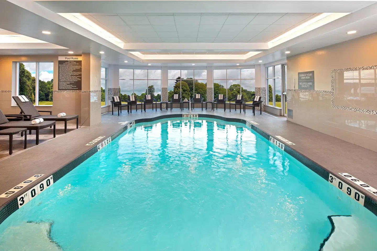 Hilton Garden Inn Halifax Airport Hallenbad