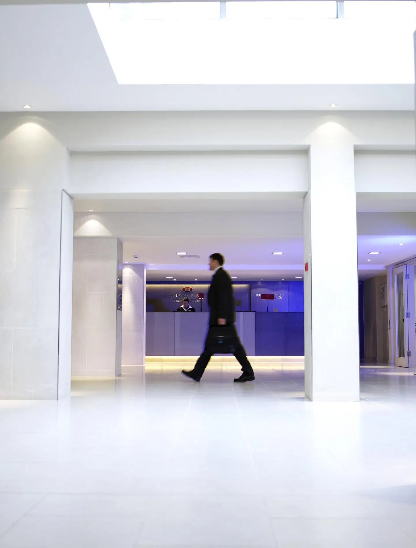 Crowne Plaza London Heathrow by IHG SPORTS_AND_LEISURE