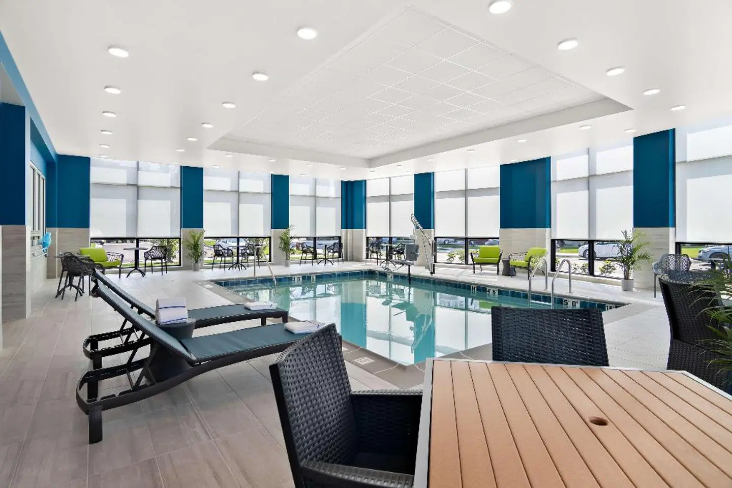 Hampton Inn & Suites Chicago Medical District Uic Hallenbad
