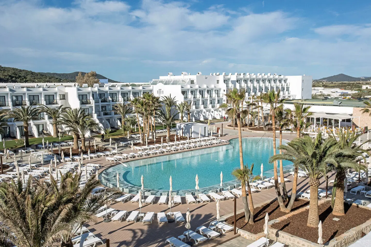 Grand Palladium White Island Resort & Spa OUTDOOR_POOL