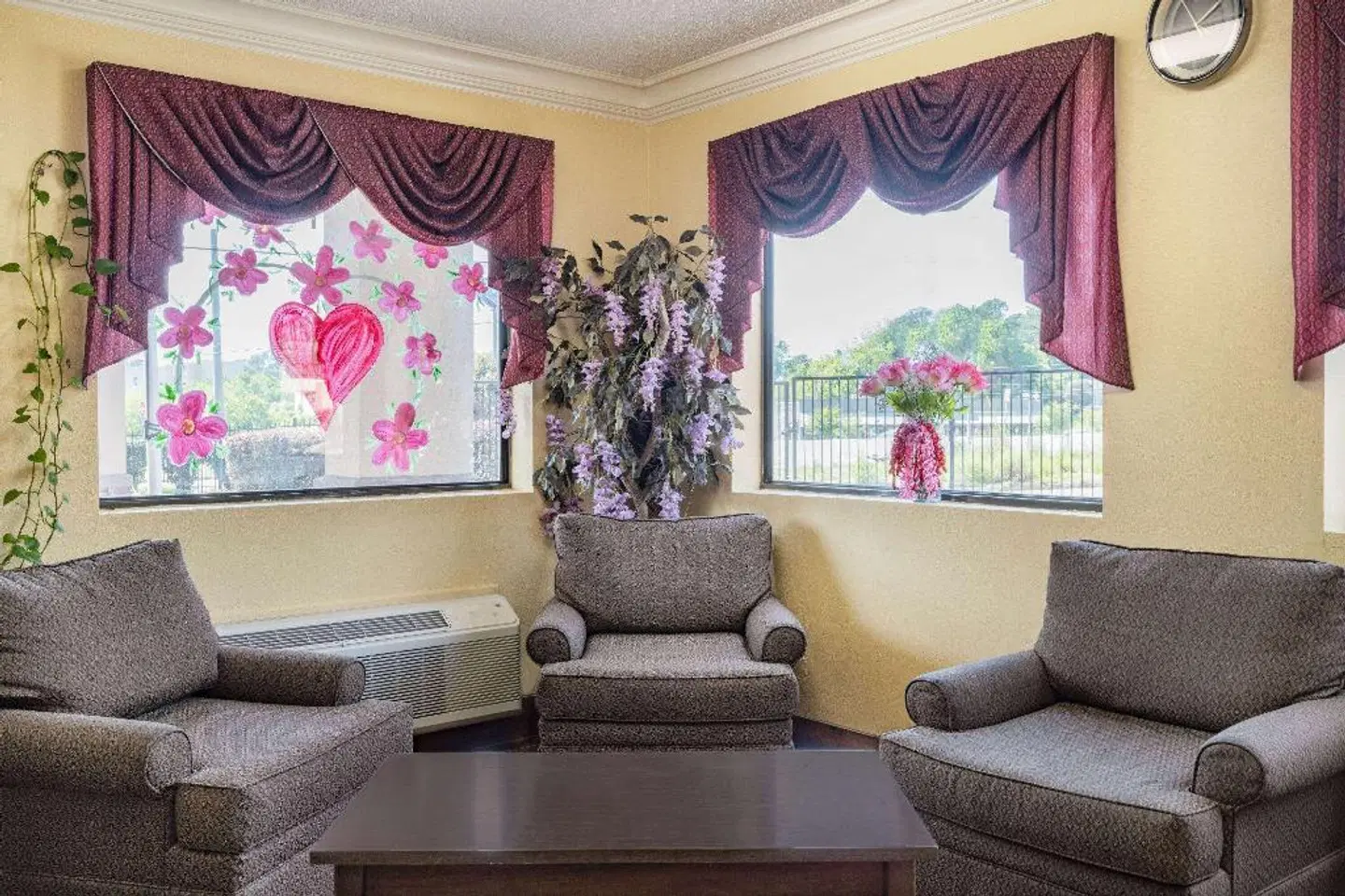 Days Inn by Wyndham Macon I-475 LOUNGE_LOBBY