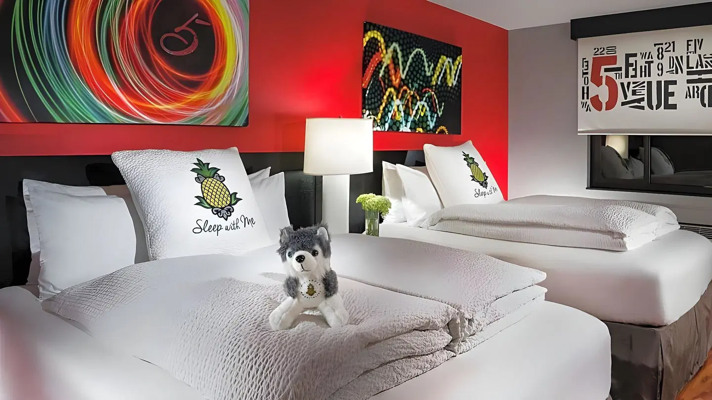 Hotel Five - A Staypineapple Hotel ROOM_EXAMPLE