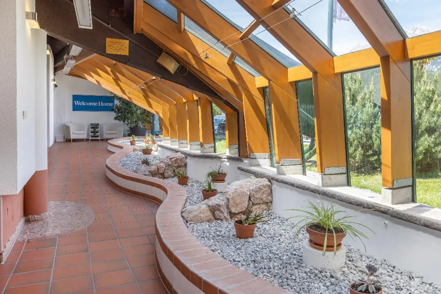 Alpine Club LOUNGE_LOBBY